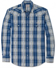 With authentic Western style, this plaid shirt from Lucky Brand Jeans elevates your casual style.