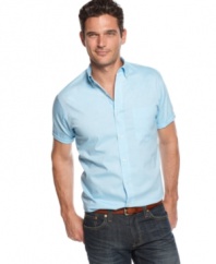 Keep your style on solid ground with this short-sleeved shirt from Club Room.