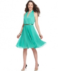 Accordion pleats make this Jones New York dress look extra alluring with its sleek belted waist and A-line silhouette.