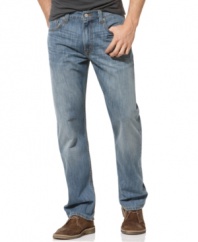 Take the guesswork out of your weekend lineup and jump into these washed straight leg jeans from Levi's.