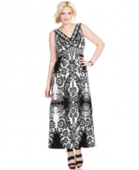 Snag an on-trend look with Style&co.'s sleeveless plus size maxi dress, flaunting a vivid print.