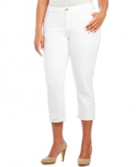 Get a crisp casual look with DKNY Jeans' cropped plus size jeans, showcasing a white wash.