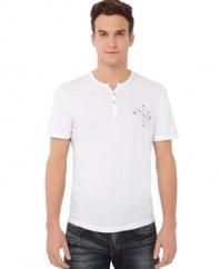 With cool henley styling, this T shirt from Buffalo David Bitton instantly updates your casual wardrobe.