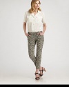 Printed pants are all over this season. This cropped, straight-leg design is not only on trend, but it flatters the body flawlessly, thanks to a hint of stretch.Button closureZip flyAllover printSolid pocketsInseam, about 28Rise, about 1974% cotton/24% polyamide/2% elastaneDry cleanImported Model shown is 5'10½ (179cm) wearing US size 4. 