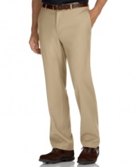 Whether you're heading to the links or to the office this comfortable flat front pant guarantees maximum performance.