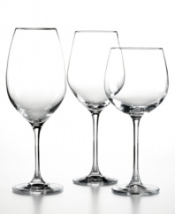 Taste it all. This versatile set of all-purpose, red and white wine glasses ensure you're prepared for whatever guests bring. Featuring dishwasher-safe glass from Martha Stewart Collection.