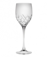With a classic cut pattern in luxe crystal, the Duchesse Encore wine glass from Vera Wang commemorates special occasions in unforgettable style.