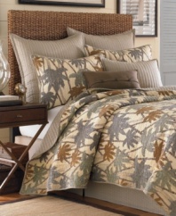 With its buttoned accents and warm color palette, this Drift Palm decorative pillow adds an element of sophistication to your Caribbean-inspired bedding.