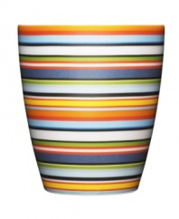 More than bold stripes and fun colors, the Origo tumbler transitions from oven to table and into the dishwasher without a hitch. Combine with other Iittala dinnerware pieces to make any setting pop. Designed by Alfredo Haberli.