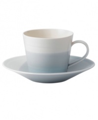 Perfect for every day, the 1815 teacup from Royal Doulton features sturdy white porcelain streaked with pale blue for serene, understated style.