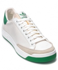 Rod Laver is the only player in history to win the tennis Grand Slam twice. Introduced in 1970, this is the first signature shoe of the man many consider the best tennis player ever. So it's easy to see why these men's sneakers are still so popular.