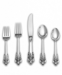 Rich with ornamentation, the Grande Baroque flatware set from Wallace is a perfect example of French refinement in luxurious sterling silver. An heirloom generations will admire at formal parties and holiday meals.