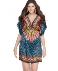 Liven up your look with American Rag's short sleeve plus size dress, rocking a psychedelic print!