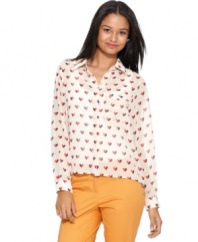 With an irreverent heart print, this slouchy Bar III chiffon blouse combines both feminine & masculine appeal for a cool contrast!