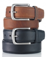 Finish off your accessories collection with this leather belt from Tommy Hilfiger.
