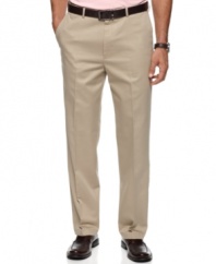 Give yourself room to move. With a maximum comfort waistband, these Haggar dress pants ensure an optimal fit.