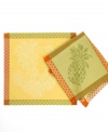 Get a feel for island life with Tommy Bahama's easy-care, easy breezy Pineapple Jacquard napkins. Stenciled pineapples and lattice trim in citrus shades create the laid-back setting you crave.