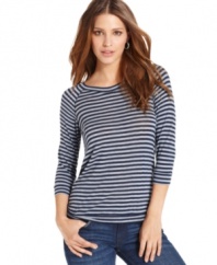 A back gathered detail adds fashion-forward flair to this otherwise basic BCBGMAXAZRIA striped top -- perfect over any of your fave bottoms!