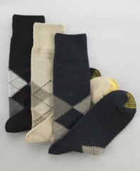 A classic patterned argyle sock from Gold Toe ensures you are outfitted in style from head to toe.
