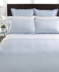 Boasting tonal jacquard stripes on 700 thread count MicroCotton, this Hotel Collection duvet cover is the essence of understated sophistication. Featuring button closure.