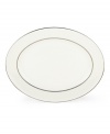 Express the best of taste at the table. Lustrous banded details add a crisp, clean finish to the white china oval platter.