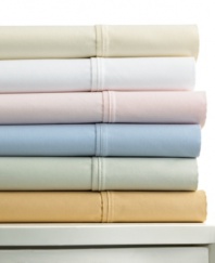 Sweet dreams. This luxuriously soft Clarksville sheet set features pure Egyptian cotton, single ply construction and a simple pleated detail along the hem for a classic look. Choose from an array of soft tones.