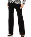 These velour pants from On Que are all about chic comfort. Complete the look with a printed hoodie!