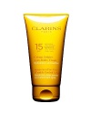 A lightweight, non-oily cream for face that helps protect skin from the harmful effects of sun exposure.