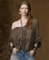There's something irresistibly charming about Denim & Supply Ralph Lauren's ethereal peasant top, especially when it's designed to slide oh-so-effortlessly off the shoulder for a dramatic, flirty effect.