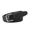 With either a nickel or brass buckle, this belt from Fossil provides you with ample style.