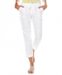Get the look of the season with INC's cropped linen pants. The drawstring waist and zippered hems make them look so chic!