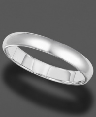 With a rounded edge and slender band, this gleaming 14k white gold ring is perfect for every day. Size 8.5-13.