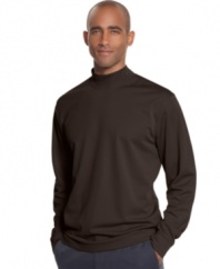 Izod keeps you fully protected and on par for style with the sleek performance features of this essential long-sleeved mock neck with UPF 30 and moisture-wicking technology.