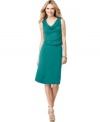 An easy-to-wear dress from Fever instantly upgrades your wardrobe at the office or for the weekend!