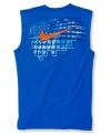 Keep your head above water. You'll have no problem staying in motion in this comfortable tank from Nike.