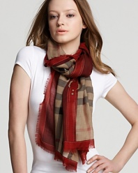 A stylish lightweight scarf in Burberry's signature trench check and contrast haymarket border.