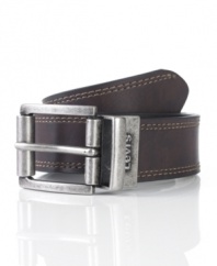 Play both sides. This Levi's belt will be your most versatile accessory.