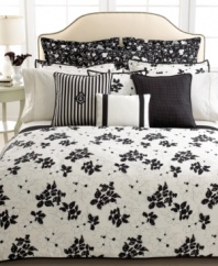 Lauren Ralph Lauren lends understated elegance to the bedroom with this Port Palace comforter, featuring an allover floral design in a chic black and white palette.