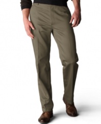 In addition to the famous DOCKERS fit, these khakis were designed to be wrinkle free. This means you go to work looking sharp as a tack without having to take out your ironing board. Throw them on straight from a suitcase, drawer or dryer for an updated look that never goes out of style