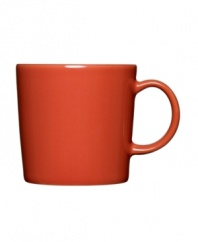 With a minimalist design and unparalleled durability, the Teema mug makes preparing and serving hot drinks a cinch. Featuring a sleek profile in rich terracotta-colored porcelain by Kaj Franck for Iittala.
