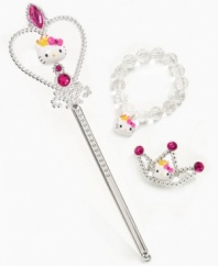 Give her the royal treatment with this wand, bracelet and ring set from Hello Kitty.