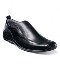 Offering the comfort of lightweight sneakers with the premium polish of sophisticated leather loafers, these smooth Stacy Adams men's dress shoes offer the best of both worlds.