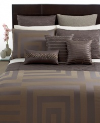 Ultra-modern with an architectural appeal, Hotel Collection's Columns duvet cover makes a sleek statement with clean lines, understated tones and matte and lustrous finishes. Reverses to solid; button closure.