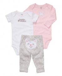 She'll always be daddy's princess, so say it in style with this three piece set that will keep her comfy-cozy in his arms.