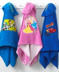 Soft, cozy and super fun, the Disney Cars hooded bath towel puts kids on the fast track to bath time. Bright appliques embellish the back of this cape-like design. Hood is embellished with, Catch my drift.