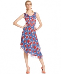 An asymmetrical hem keeps this floral-printed RACHEL Rachel Roy dress fresh and on-trend -- perfect for a day-date!