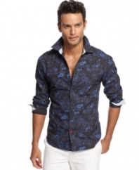 Get that tropical look perfect for the season with this floral patterned shirt from Sons of Intrigue.